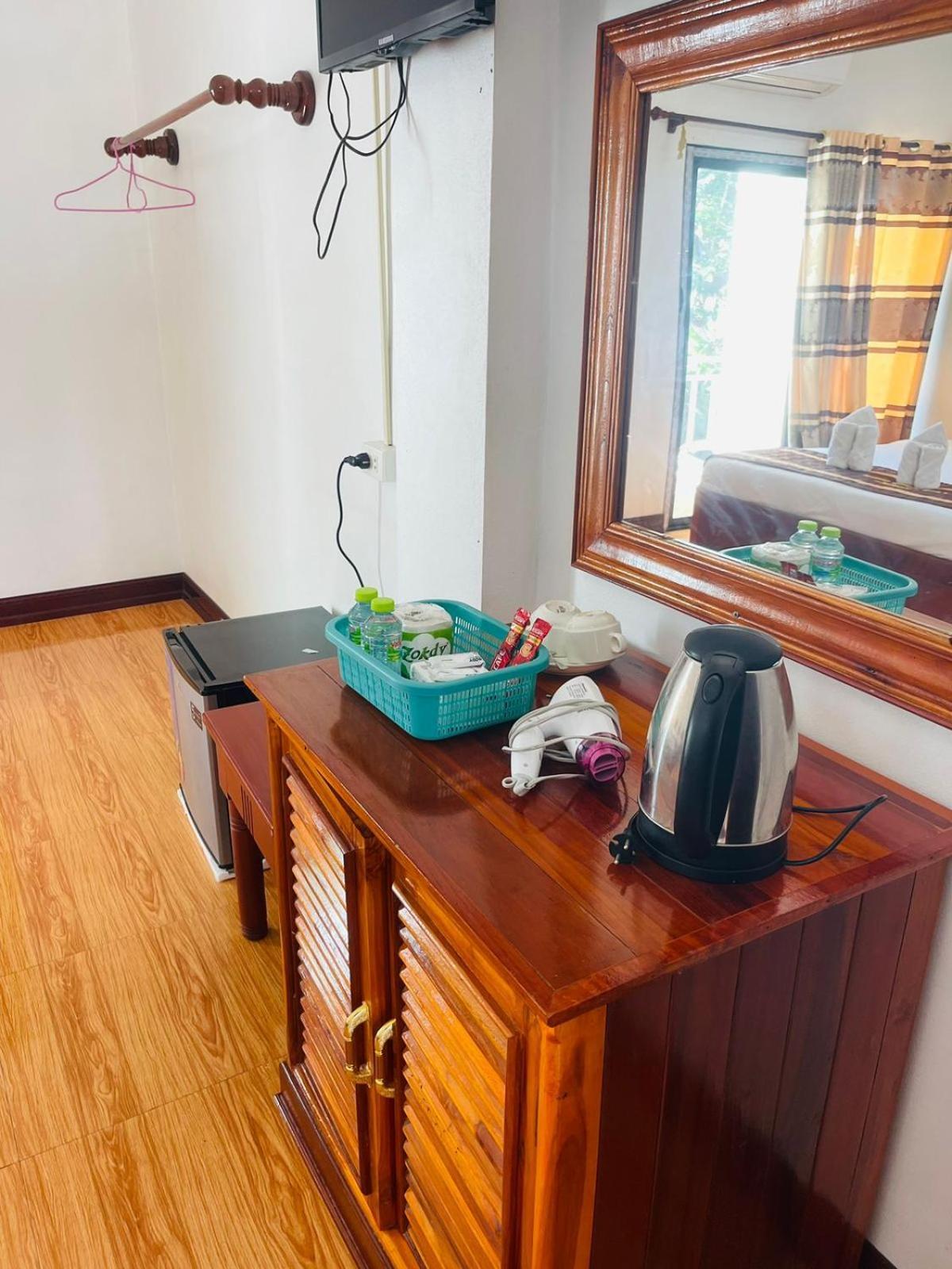 Vang Vieng Guesthouse Buitenkant foto
